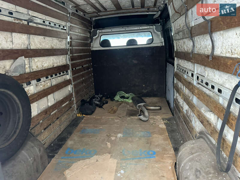 Мікроавтобус вантажний (до 3,5т) Renault Master 2005 в Львові фото 7 Мікроавтобус вантажний (до 3,5т) Renault Master 2005 в Львові