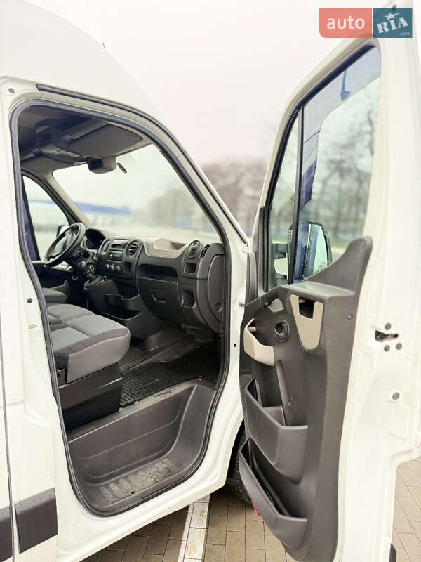 Вантажний фургон Renault Master 2014 в Одесі