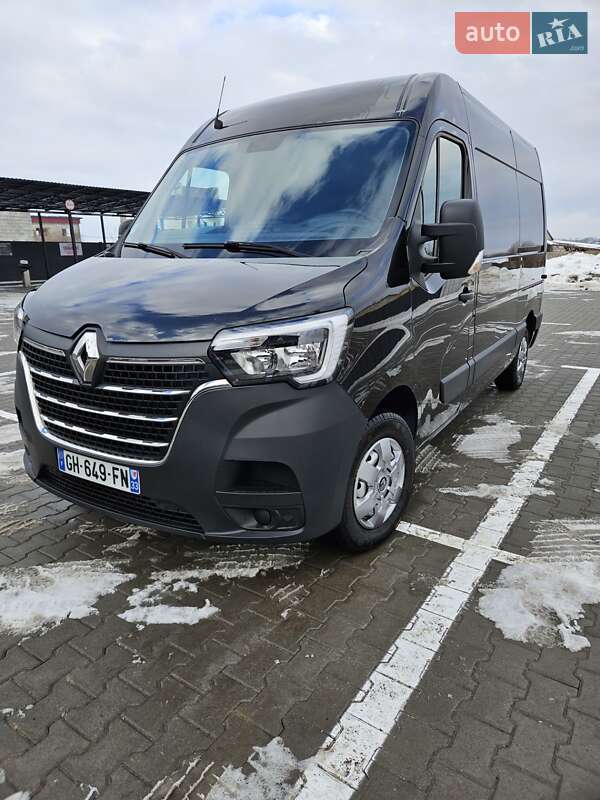 Вантажний фургон Renault Master 2022 в Дубні