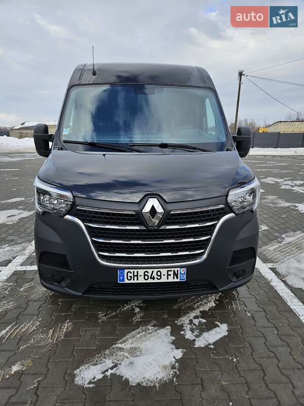 Вантажний фургон Renault Master 2022 в Дубні