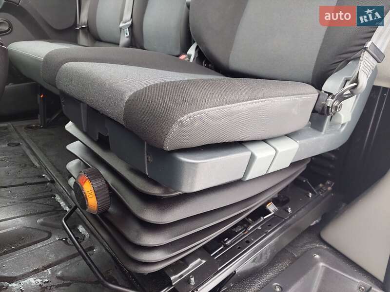 Мікроавтобус вантажний (до 3,5т) Renault Master 2020 в Львові фото 21 Мікроавтобус вантажний (до 3,5т) Renault Master 2020 в Львові