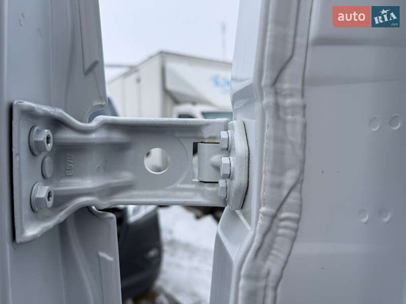 Вантажний фургон Renault Master 2018 в Дубні