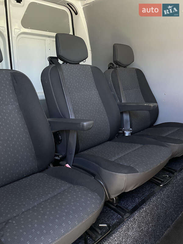 Мікроавтобус Renault Master 2018 в Жовкві