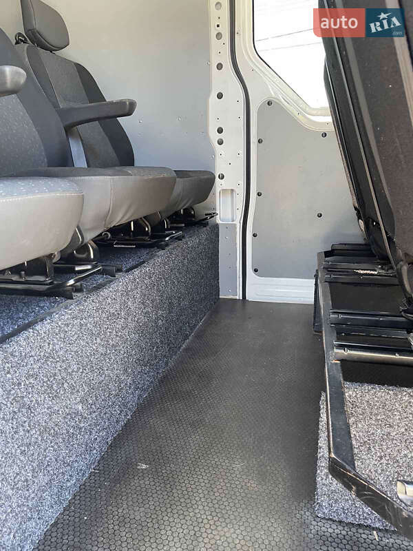 Мікроавтобус Renault Master 2018 в Жовкві