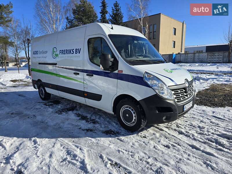 Вантажний фургон Renault Master 2017 в Луцьку