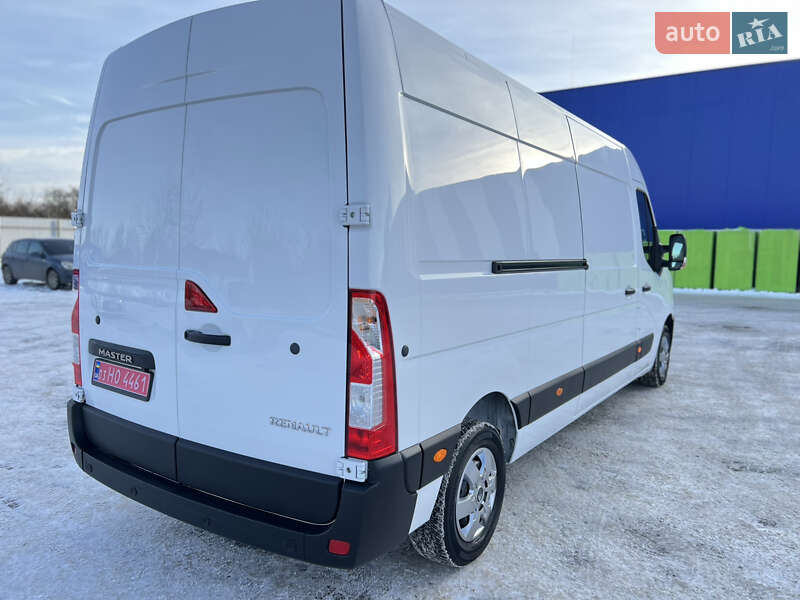 Вантажний фургон Renault Master 2021 в Дубні