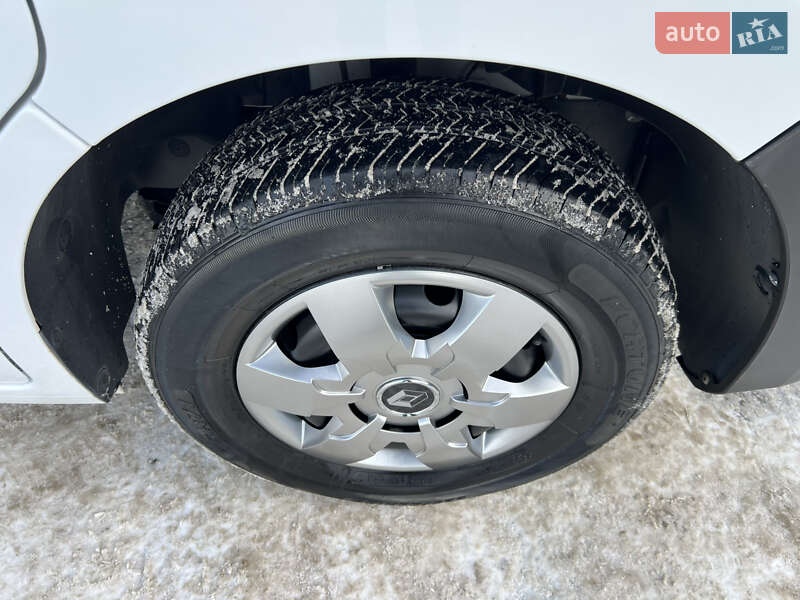 Вантажний фургон Renault Master 2021 в Дубні