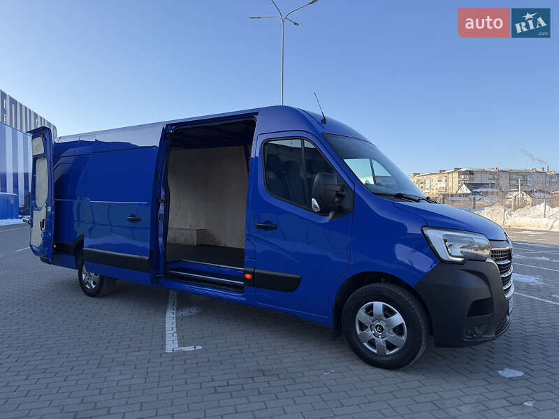 Грузовой фургон Renault Master 2022 в Дубно