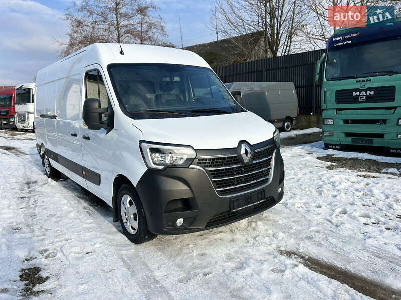 Вантажний фургон Renault Master 2021 в Хусті