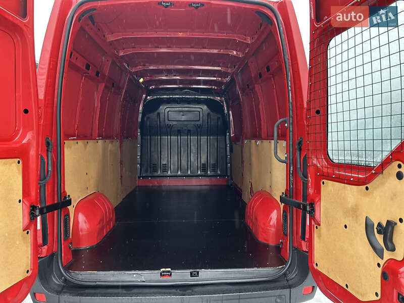 Вантажний фургон Renault Master 2024 в Хусті
