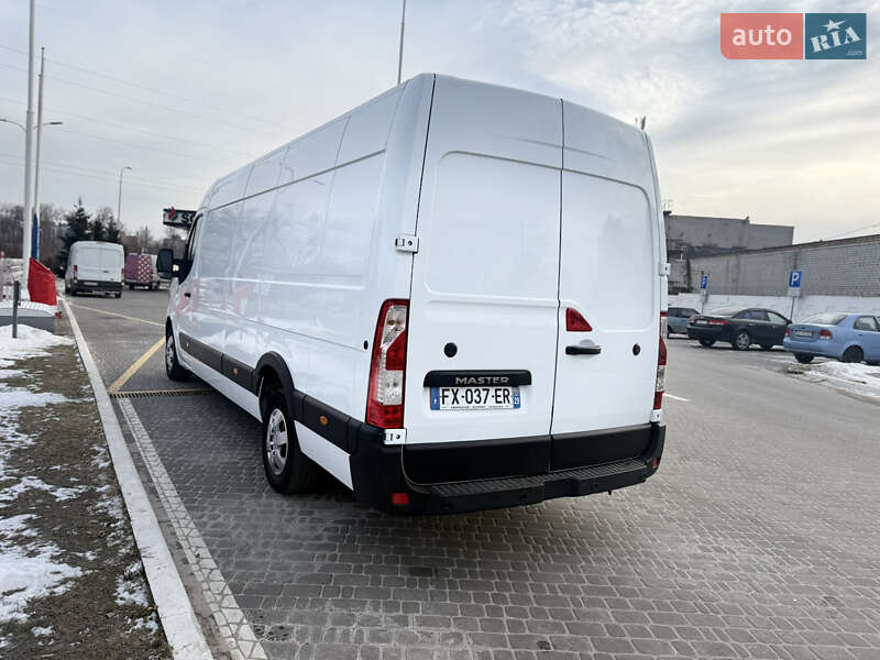 Вантажний фургон Renault Master 2020 в Дніпрі