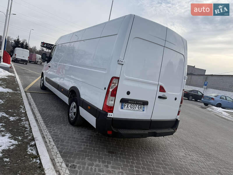 Вантажний фургон Renault Master 2020 в Дніпрі