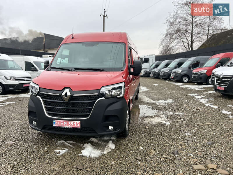 Грузовой фургон Renault Master 2024 в Хусте
