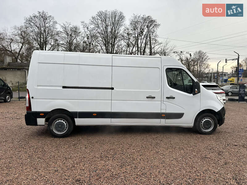Вантажний фургон Renault Master 2019 в Рівному