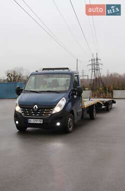 Евакуатор Renault Master 2016 в Ірпені