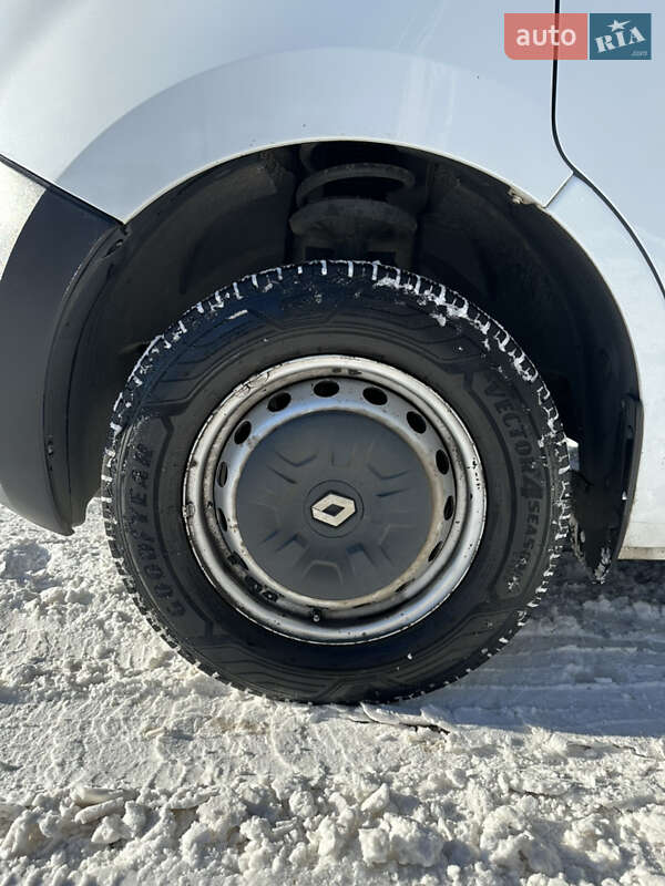 Грузовой фургон Renault Master 2019 в Киеве