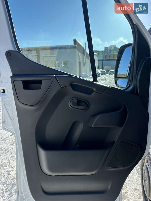 Грузовой фургон Renault Master 2019 в Киеве