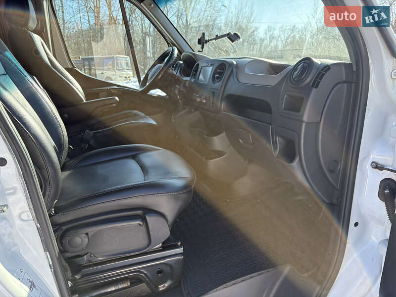 Минивэн Renault Master 2017 в Чернигове