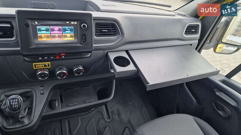 Рефрижератор Renault Master 2020 в Пустомытах