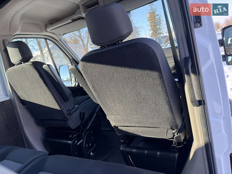 Грузопассажирский фургон Renault Master 2020 в Дубно