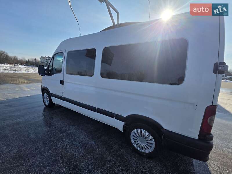 Мінівен Renault Master 2006 в Кіцмані