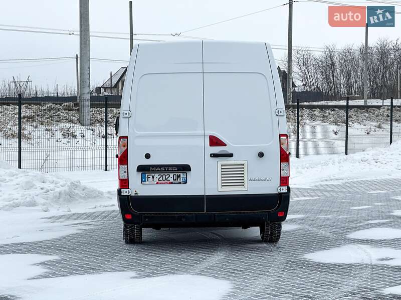 Вантажний фургон Renault Master 2021 в Рівному