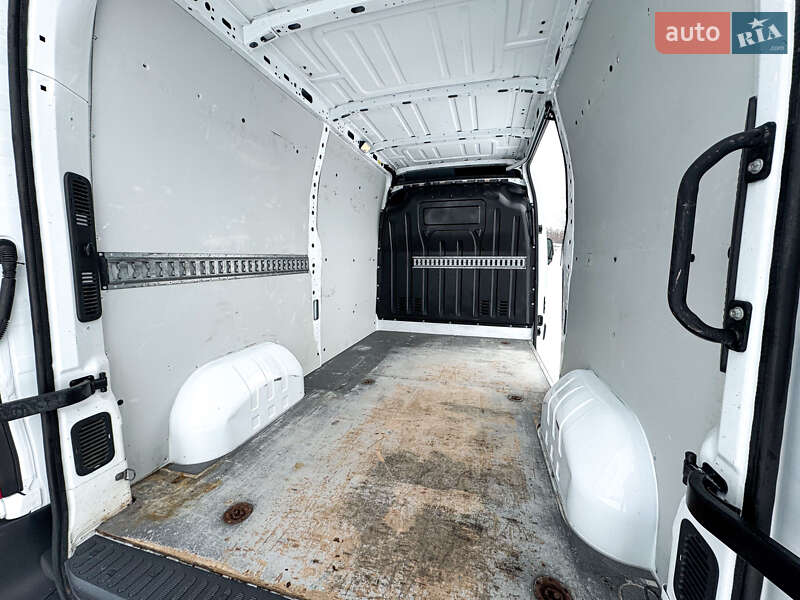 Грузовой фургон Renault Master 2021 в Ровно фото 23 Грузовой фургон Renault Master 2021 в Ровно