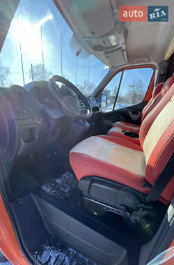 Мінівен Renault Master 2016 в Житомирі