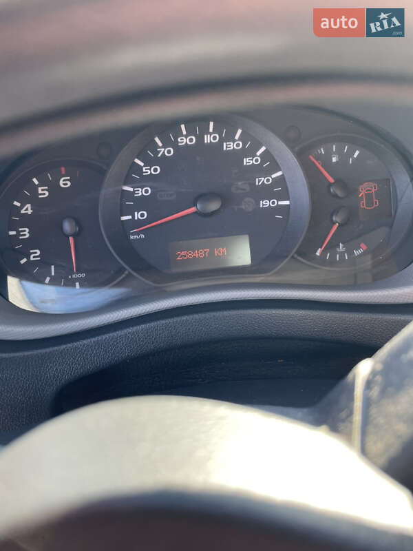 Мінівен Renault Master 2016 в Житомирі