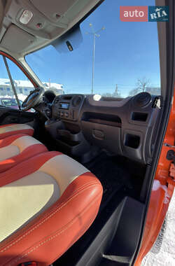Мінівен Renault Master 2016 в Житомирі