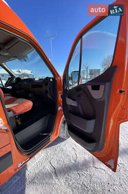 Мінівен Renault Master 2016 в Житомирі