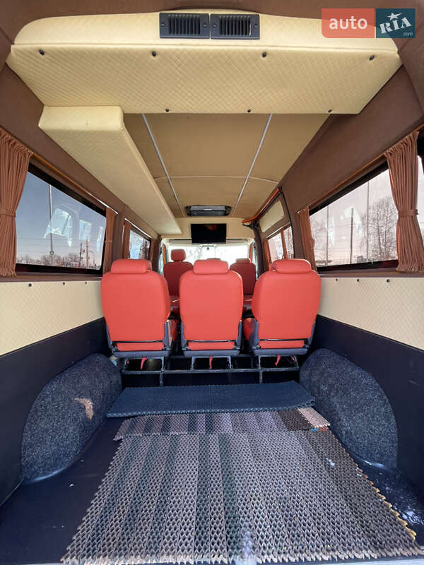 Мінівен Renault Master 2016 в Житомирі