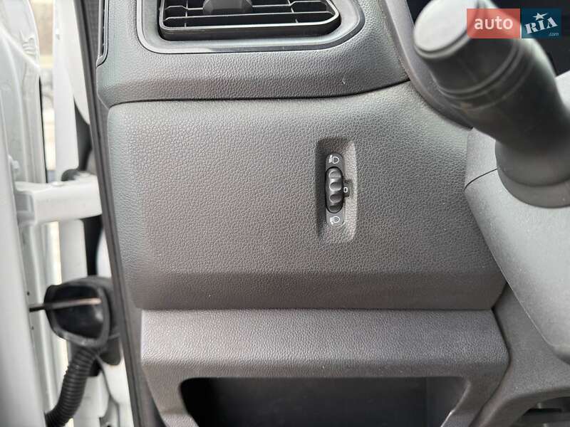 Грузовой фургон Renault Master 2024 в Киеве фото 16 Грузовой фургон Renault Master 2024 в Киеве