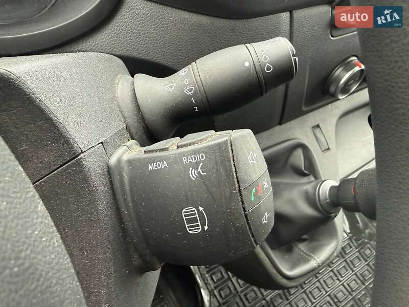 Грузовой фургон Renault Master 2024 в Киеве фото 19 Грузовой фургон Renault Master 2024 в Киеве