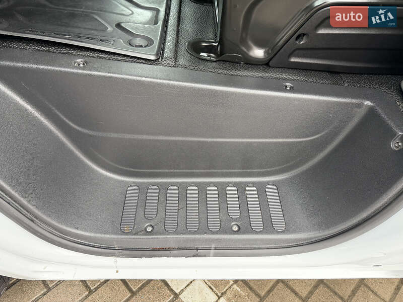 Вантажний фургон Renault Master 2021 в Дубні