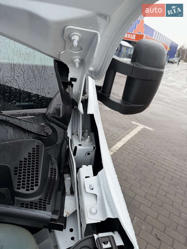 Вантажний фургон Renault Master 2021 в Дубні