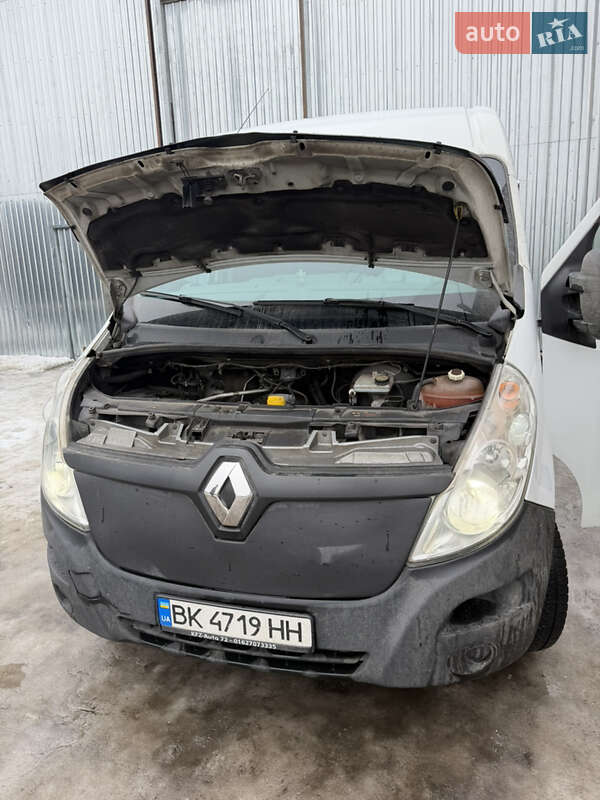 Вантажний фургон Renault Master 2017 в Києві
