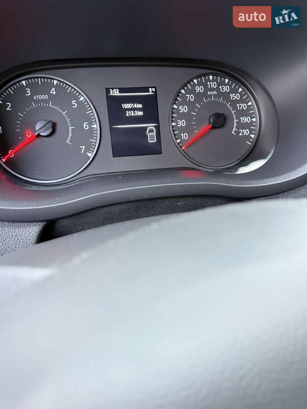 Вантажний фургон Renault Master 2022 в Дрогобичі