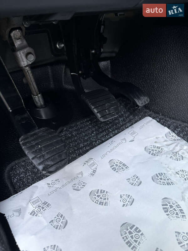 Вантажний фургон Renault Master 2022 в Дрогобичі