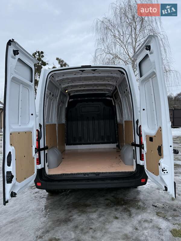 Мікроавтобус вантажний (до 3,5т) Renault Master 2018 в Рівному