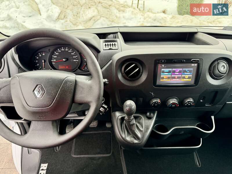 Грузопассажирский фургон Renault Master 2018 в Дубно