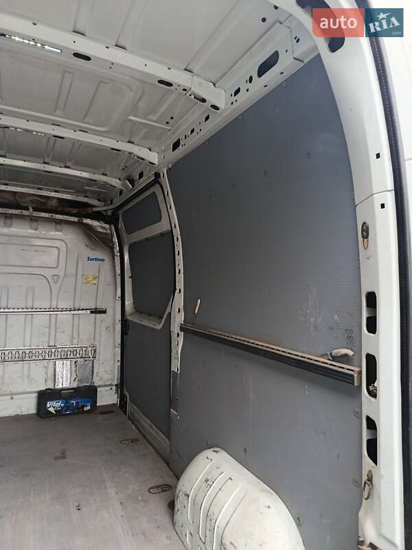 Вантажний фургон Renault Master 2015 в Первомайську фото 10 Вантажний фургон Renault Master 2015 в Первомайську