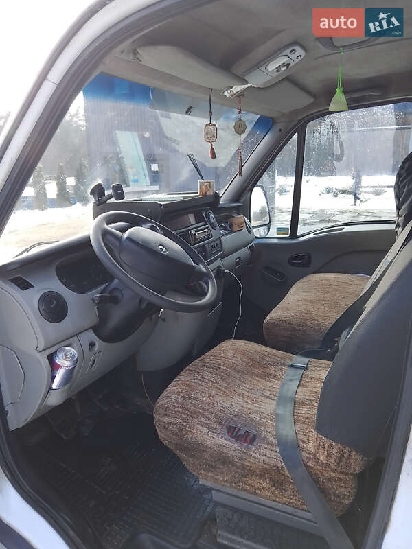 Вантажний фургон Renault Master 2005 в Львові фото 7 Вантажний фургон Renault Master 2005 в Львові
