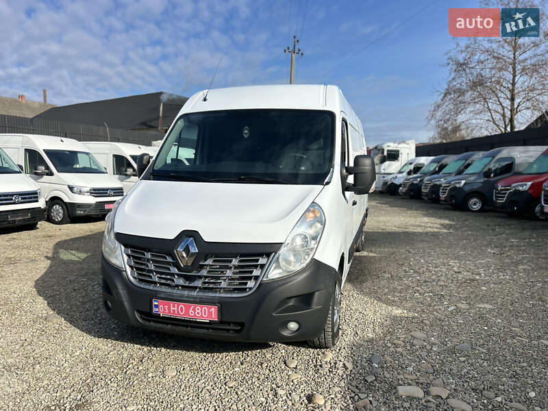Вантажний фургон Renault Master 2018 в Хусті