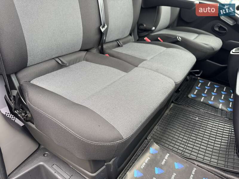 Грузовой фургон Renault Master 2022 в Ровно фото 28 Грузовой фургон Renault Master 2022 в Ровно