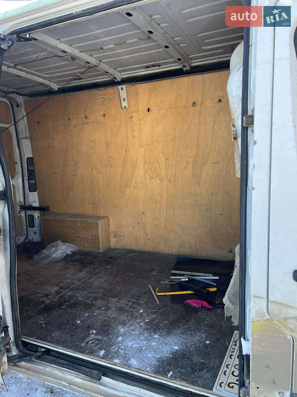 Вантажний фургон Renault Master 2012 в Рівному фото 12 Вантажний фургон Renault Master 2012 в Рівному