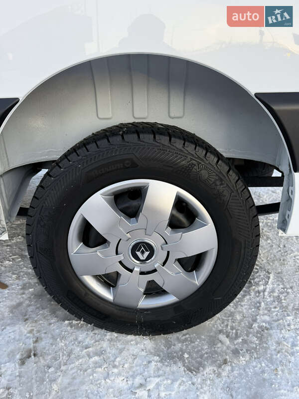Грузовой фургон Renault Master 2022 в Киеве