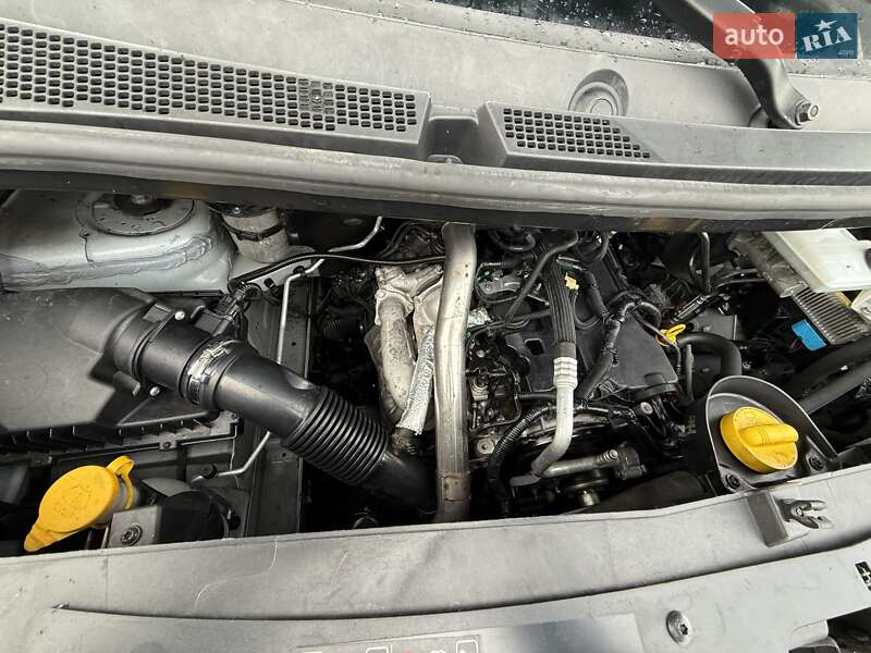 Грузовой фургон Renault Master 2020 в Львове