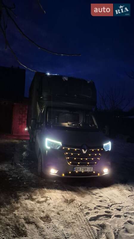 Renault Master 2021