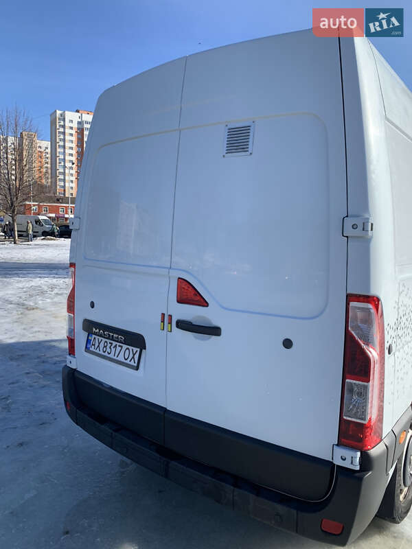 Грузовой фургон Renault Master 2017 в Харькове